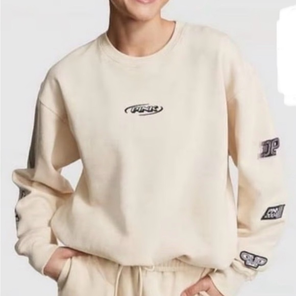 VS PINK Canvas Racing Series 3-Piece Crew Sweatshirt, Sweatpants, & Matching Tee - Picture 3 of 8